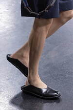 フェンディ 2025年春夏メンズコレクション - 過去と未来をまなざす眼｜写真53