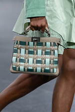 フェンディ 2025年春夏メンズコレクション - 過去と未来をまなざす眼｜写真79