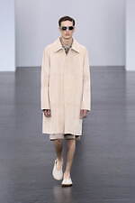 フェンディ 2025年春夏メンズコレクション - 過去と未来をまなざす眼｜写真112