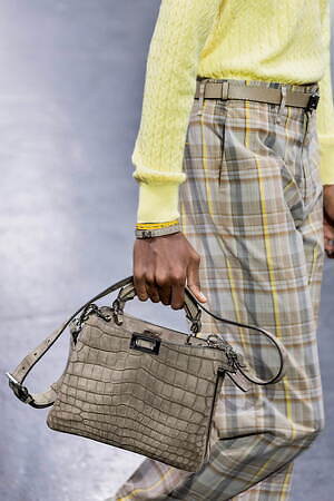 フェンディ 2025年春夏メンズコレクション - 過去と未来をまなざす眼｜写真16