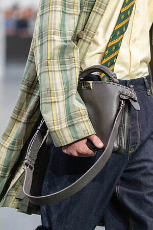 フェンディ 2025年春夏メンズコレクション - 過去と未来をまなざす眼｜写真22