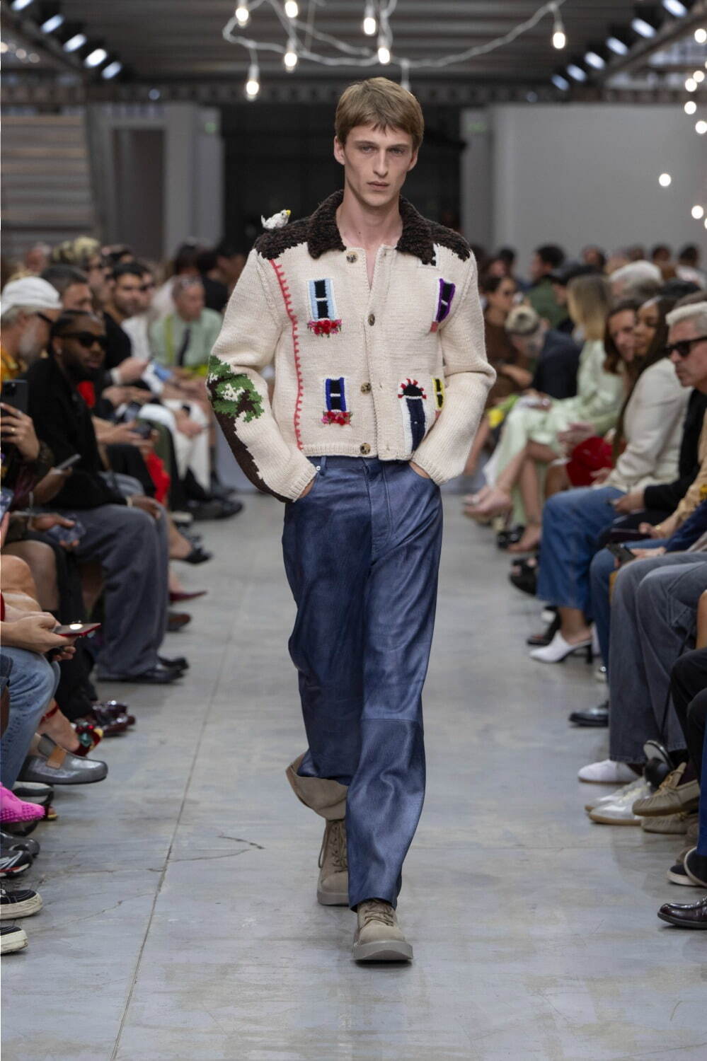 JW アンダーソン 2025年春夏<span>コレクション</span> - 写真25