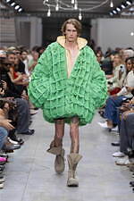 JW アンダーソン 2025年春夏メンズ＆ウィメンズコレクション - 夢、不可能な物事の経験｜写真7