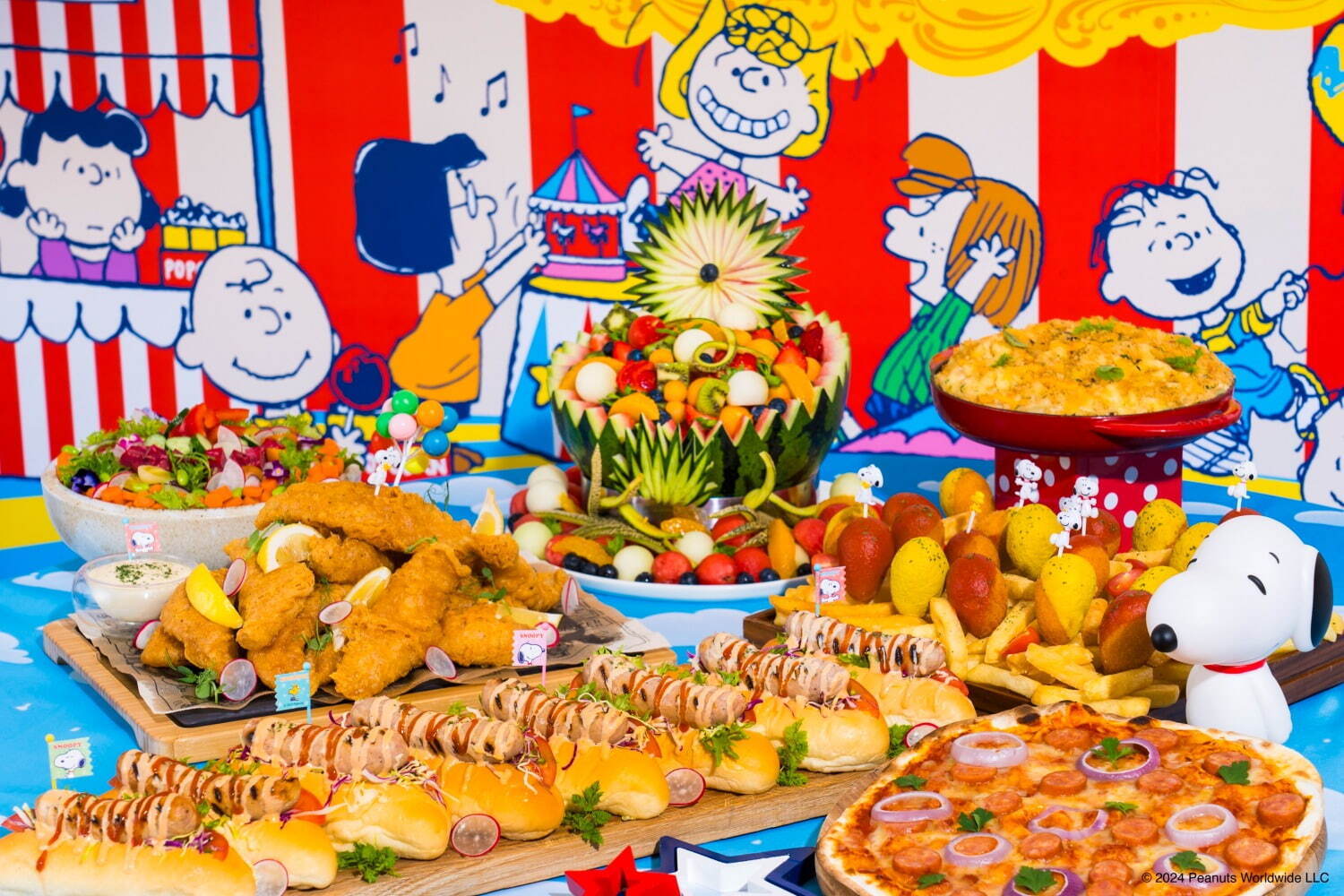 ヒルトン広島「PEANUTS」スヌーピーのカーニバル着想スイーツビュッフェ、サーカステントや虹色ケーキなど｜写真2