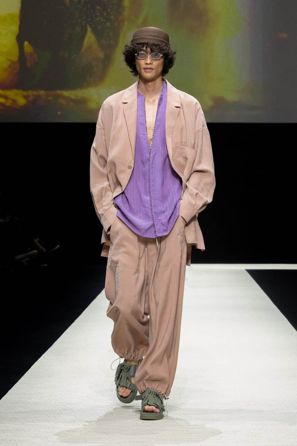 エンポリオ アルマーニ(EMPORIO ARMANI) 2025年春夏メンズコレクション  - 写真76
