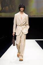 エンポリオ アルマーニ 2025年春夏メンズコレクション - 広がる自然の開放感｜写真20