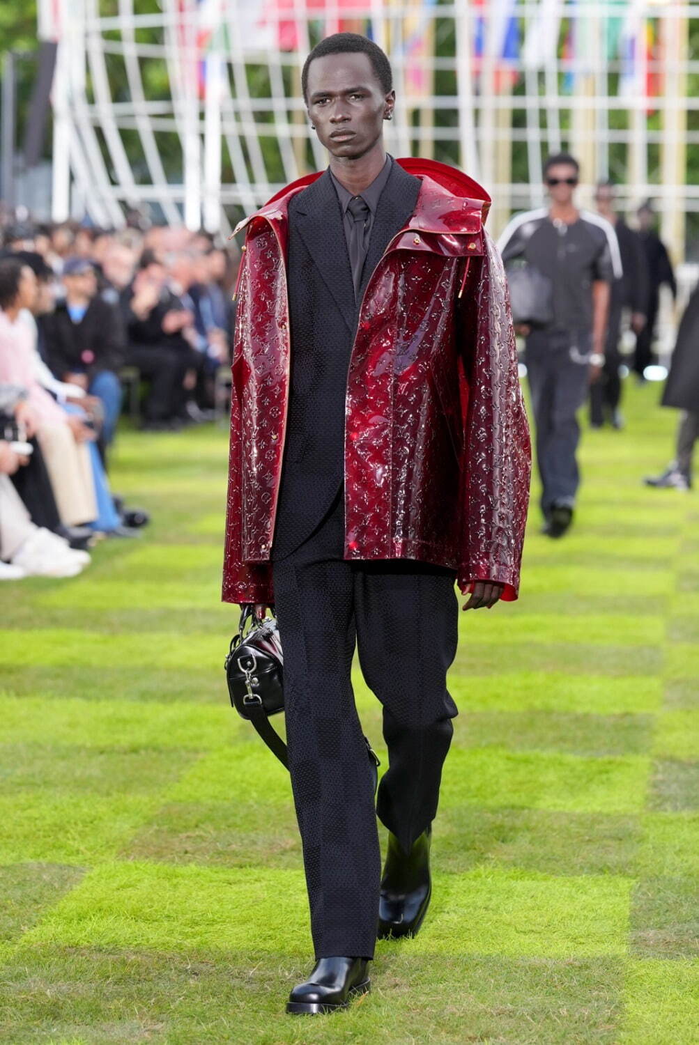 ルイ・ヴィトン(LOUIS VUITTON) 2025年春夏メンズコレクション  - 写真22