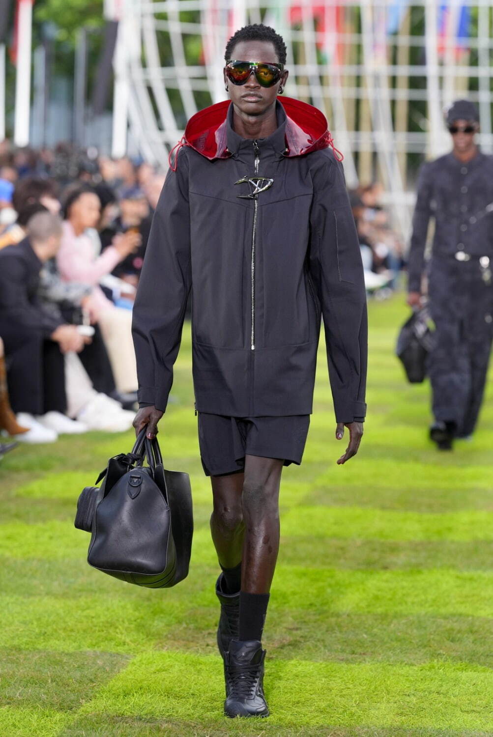 ルイ・ヴィトン(LOUIS VUITTON) 2025年春夏メンズコレクション  - 写真31