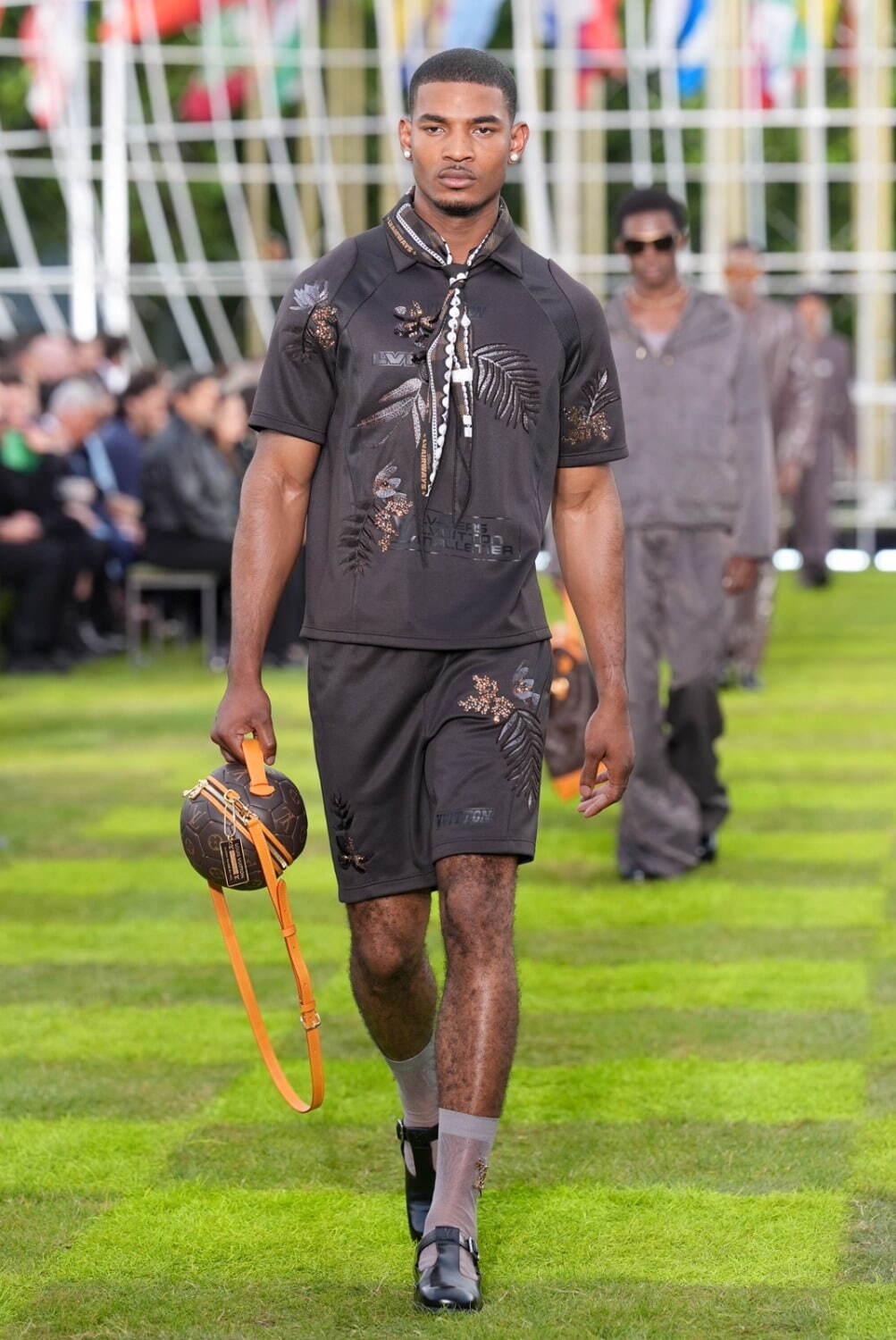 ルイ・ヴィトン(LOUIS VUITTON) 2025年春夏メンズコレクション  - 写真44