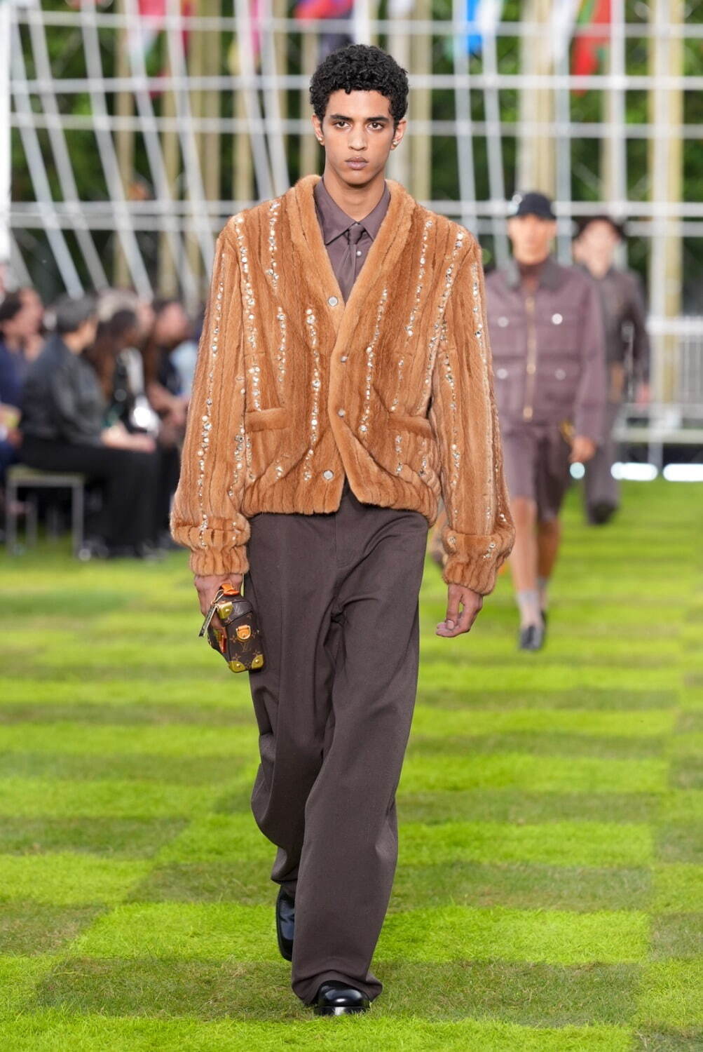 ルイ・ヴィトン(LOUIS VUITTON) 2025年春夏メンズコレクション  - 写真75