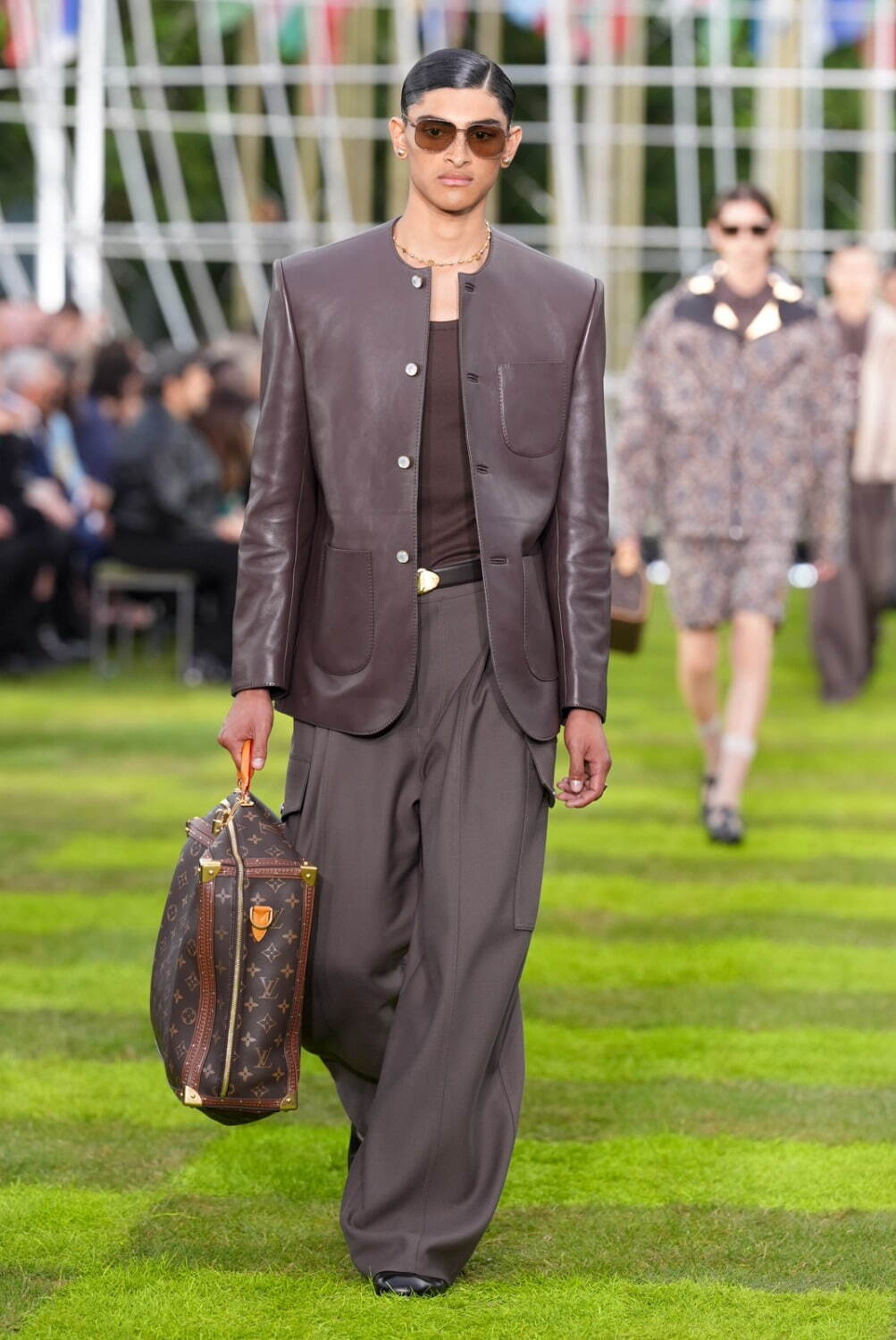 ルイ・ヴィトン(LOUIS VUITTON) 2025年春夏メンズコレクション  - 写真86