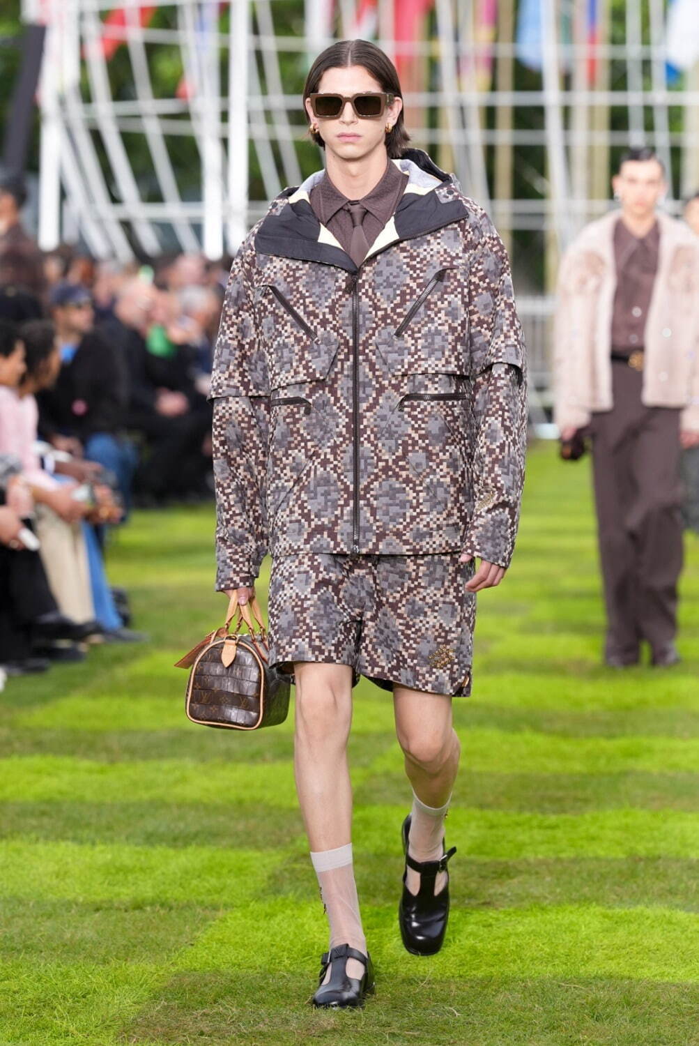 ルイ・ヴィトン(LOUIS VUITTON) 2025年春夏メンズコレクション  - 写真88