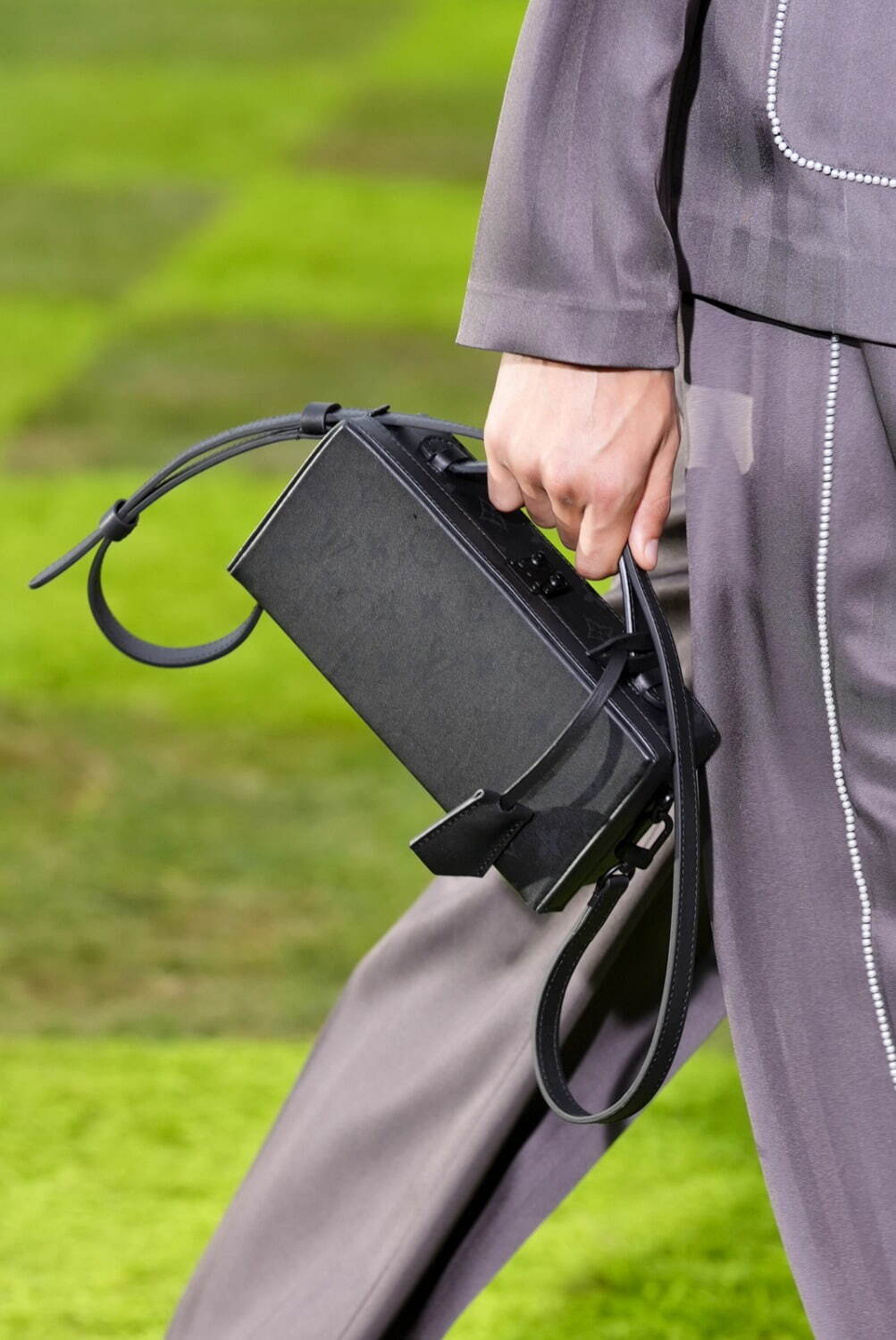 ルイ・ヴィトン(LOUIS VUITTON) 2025年春夏メンズコレクション  - 写真102