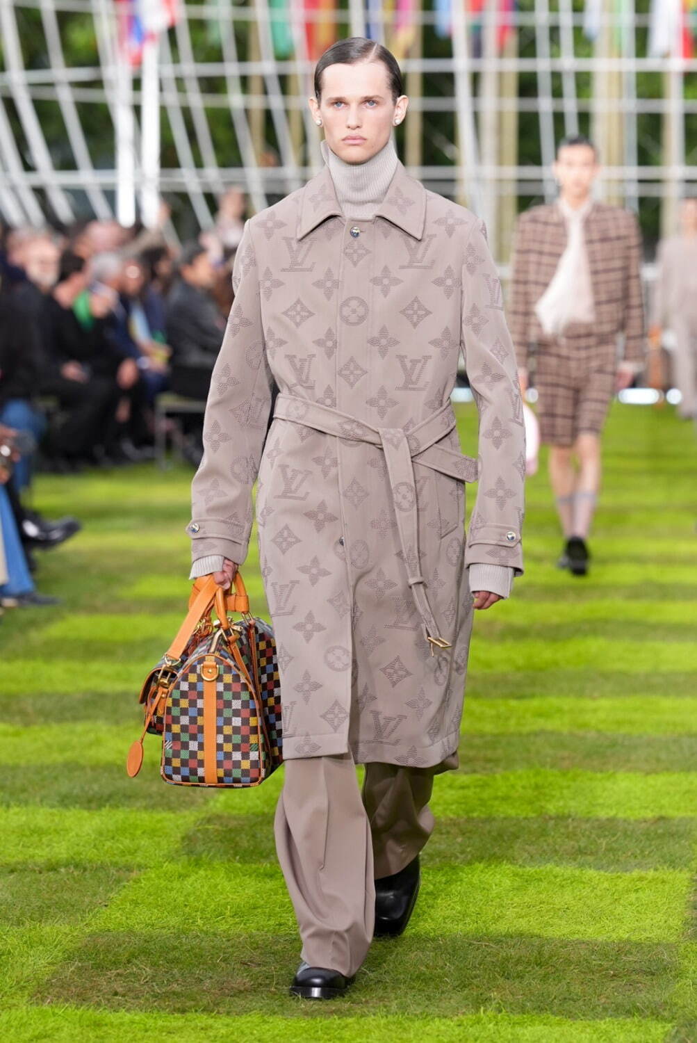 ルイ・ヴィトン(LOUIS VUITTON) 2025年春夏メンズコレクション  - 写真113