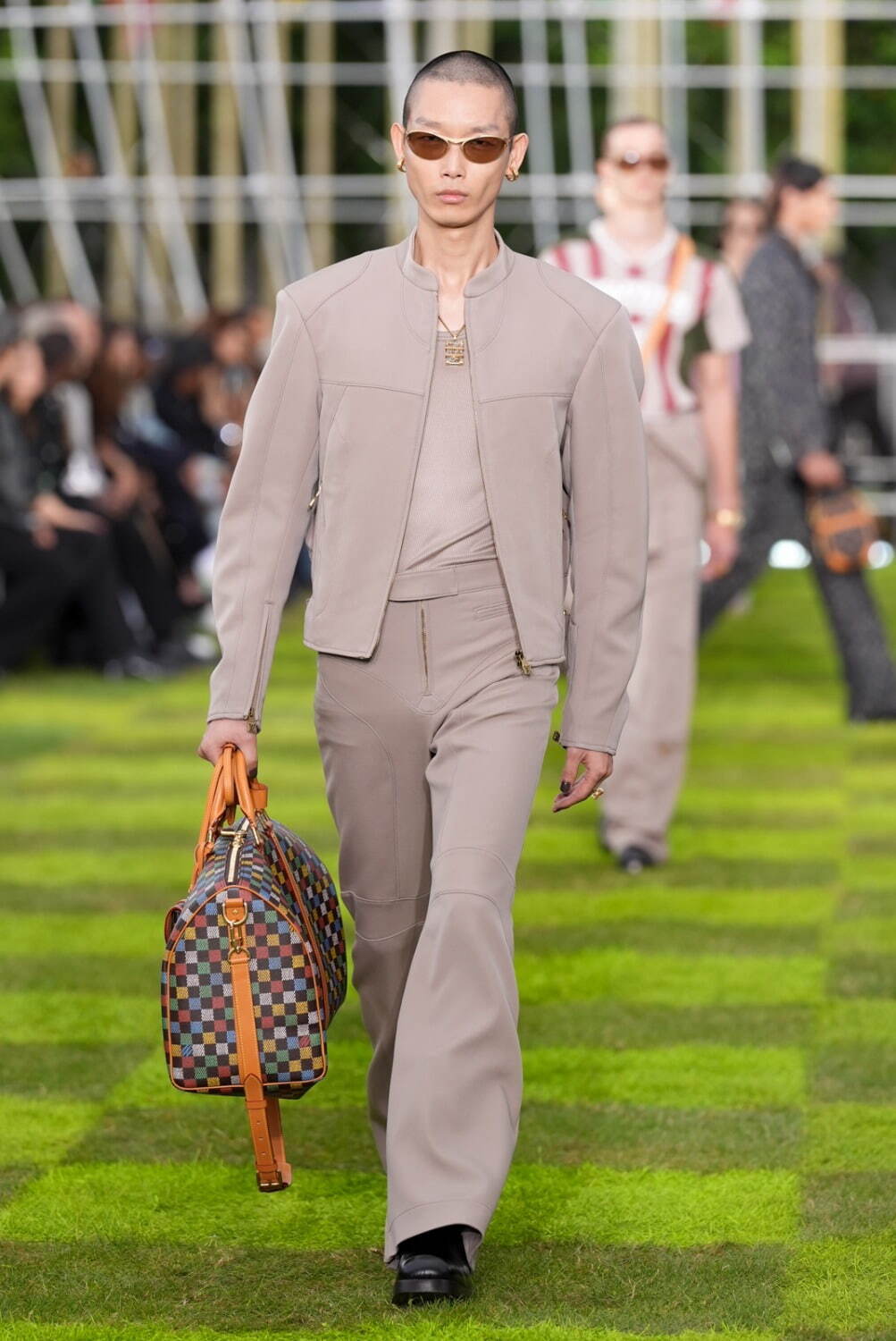 ルイ・ヴィトン(LOUIS VUITTON) 2025年春夏メンズコレクション  - 写真116