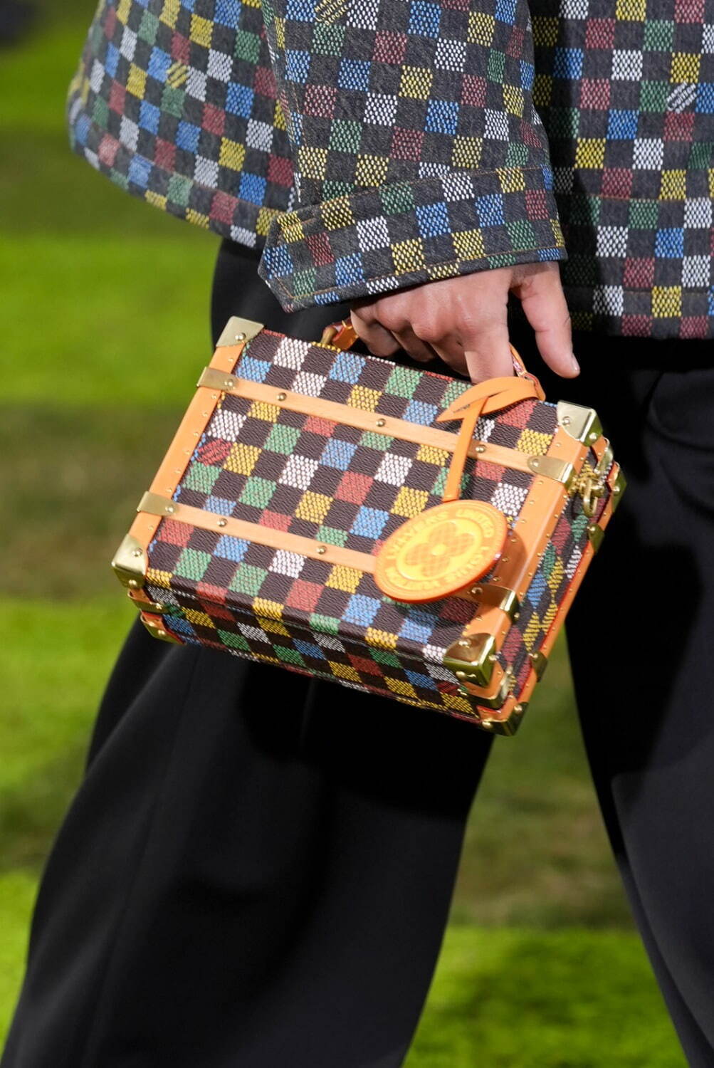 ルイ・ヴィトン(LOUIS VUITTON) 2025年春夏メンズコレクション  - 写真162