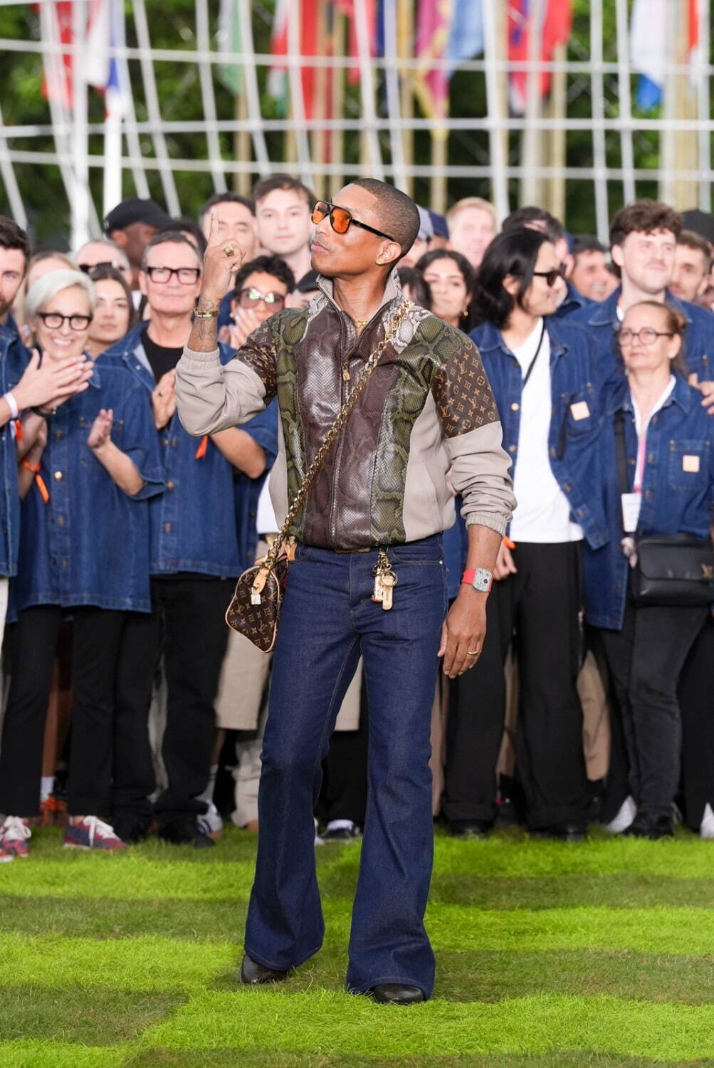 ルイ・ヴィトン(LOUIS VUITTON) 2025年春夏メンズコレクション  - 写真170