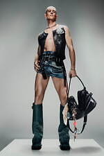 アクネ ストゥディオズ2025年春夏メンズコレクション - スーパーヒーローへの憧憬と郷愁｜写真21