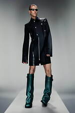 アクネ ストゥディオズ2025年春夏メンズコレクション - スーパーヒーローへの憧憬と郷愁｜写真26