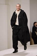 ルメール 2025年春夏コレクション - 流れるように波打つ佇まい｜写真19