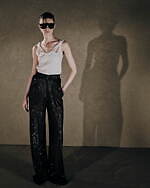 ジョン ローレンス サリバン 2025年春夏コレクション - “禁じられたものたち”想像と身体の交錯｜写真13