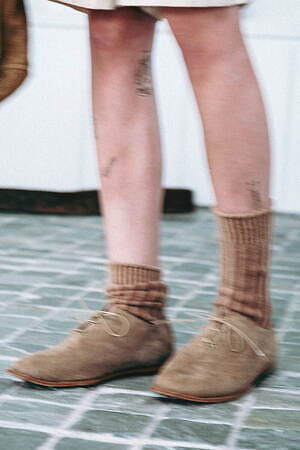 インアット(INNAT) 2025年春夏ウィメンズ&メンズコレクション  - 写真11