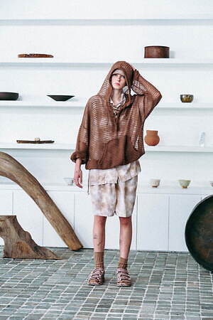 インアット(INNAT) 2025年春夏ウィメンズ&メンズコレクション  - 写真17