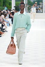 アミリ 2025年春夏コレクション - テーラリングとワークに降り注ぐきらめき｜写真7