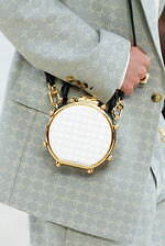 アミリ 2025年春夏コレクション - テーラリングとワークに降り注ぐきらめき｜写真13