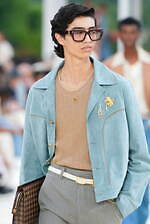 アミリ 2025年春夏コレクション - テーラリングとワークに降り注ぐきらめき｜写真33