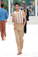 アミリ 2025年春夏コレクション - テーラリングとワークに降り注ぐきらめき｜写真62