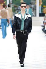 アミリ 2025年春夏コレクション - テーラリングとワークに降り注ぐきらめき｜写真64