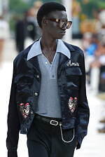 アミリ 2025年春夏コレクション - テーラリングとワークに降り注ぐきらめき｜写真70