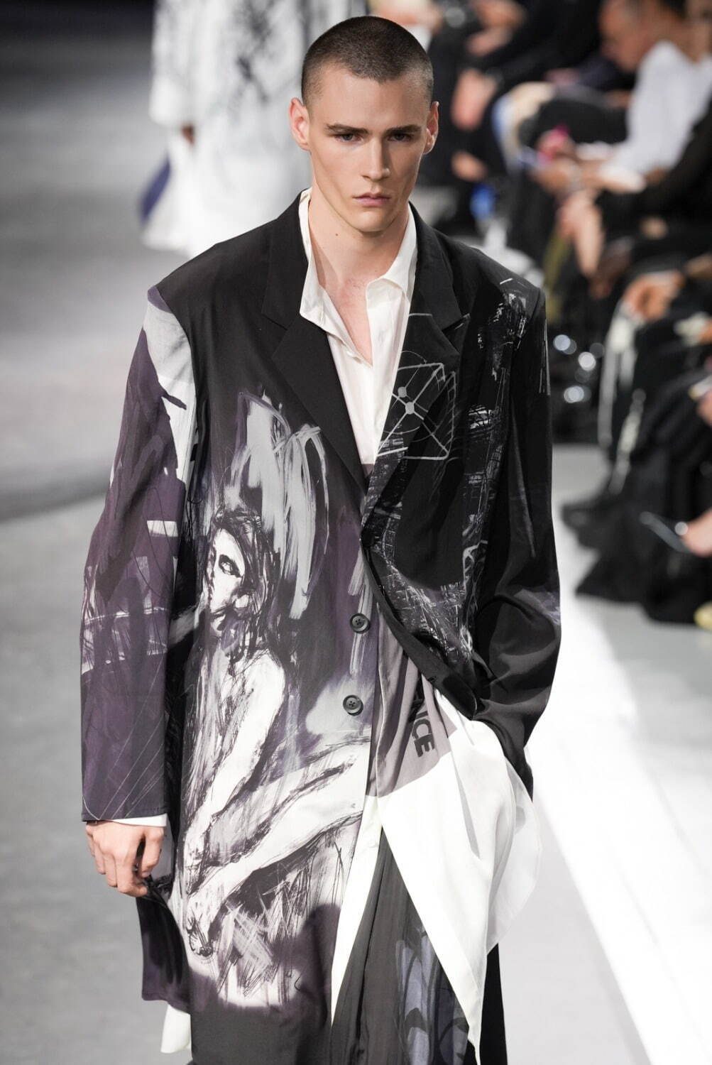 ヨウジヤマモト(Yohji Yamamoto) 2025年春夏メンズコレクション