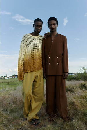 コモン スウェーデン(CMMN SWDN) 2025年春夏ウィメンズ&メンズコレクション  - 写真25