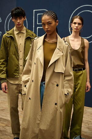 ヤコブ コーエン(JACOB COHËN) 2025年春夏ウィメンズ&メンズコレクション  - 写真24