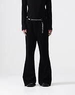 ベッドフォード直営店限定スウェット素材のベルボトムパンツ＆“星”のカラビナなど｜写真1