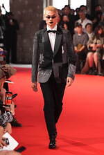 ジュンヤ ワタナベ マン 2025年春夏コレクション - デニム＆パッチワークが紡ぐドレッシーな装い｜写真5