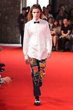 ジュンヤ ワタナベ マン 2025年春夏コレクション - デニム＆パッチワークが紡ぐドレッシーな装い｜写真95