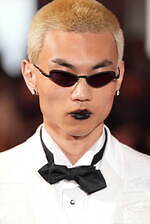 ジュンヤ ワタナベ マン 2025年春夏コレクション - デニム＆パッチワークが紡ぐドレッシーな装い｜写真112