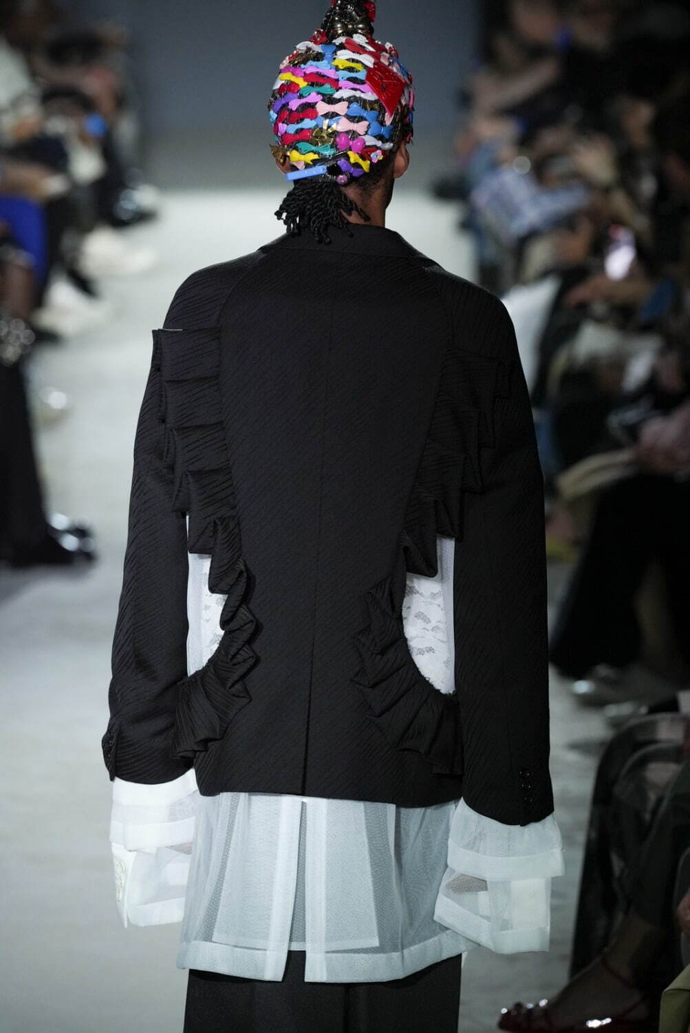 コム デ ギャルソン・オム プリュス(COMME des GARÇONS HOMME PLUS) 2025年春夏メンズコレクション  - 写真9