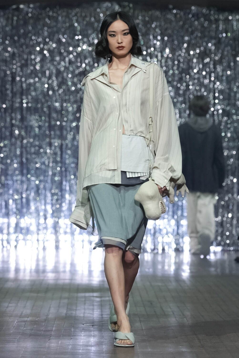 メゾン ミハラヤスヒロ(Maison MIHARA YASUHIRO) 2025年春夏ウィメンズ&メンズコレクション  - 写真11