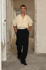 アミ 2025年春夏コレクション - 日没の瞬間、一瞬のグラデーション｜写真6