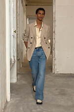 アミ 2025年春夏コレクション - 日没の瞬間、一瞬のグラデーション｜写真10