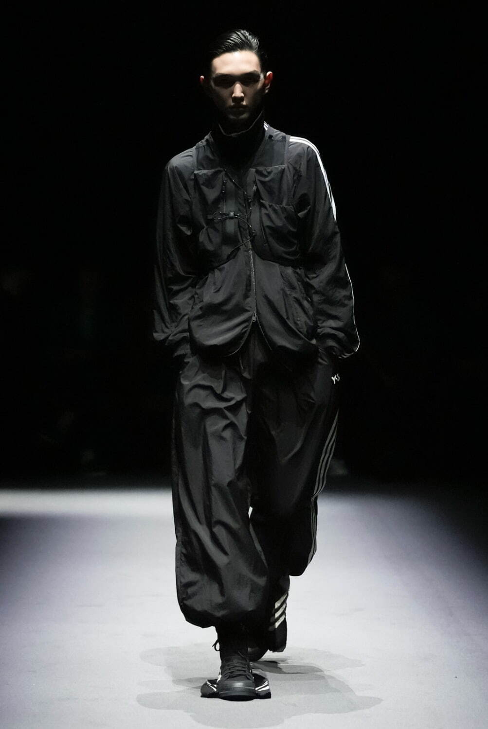 ワイスリー(Y-3) 2025年春夏ウィメンズ&メンズコレクション  - 写真5