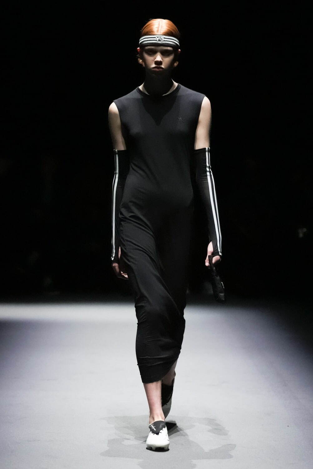 ワイスリー(Y-3) 2025年春夏ウィメンズ&メンズコレクション