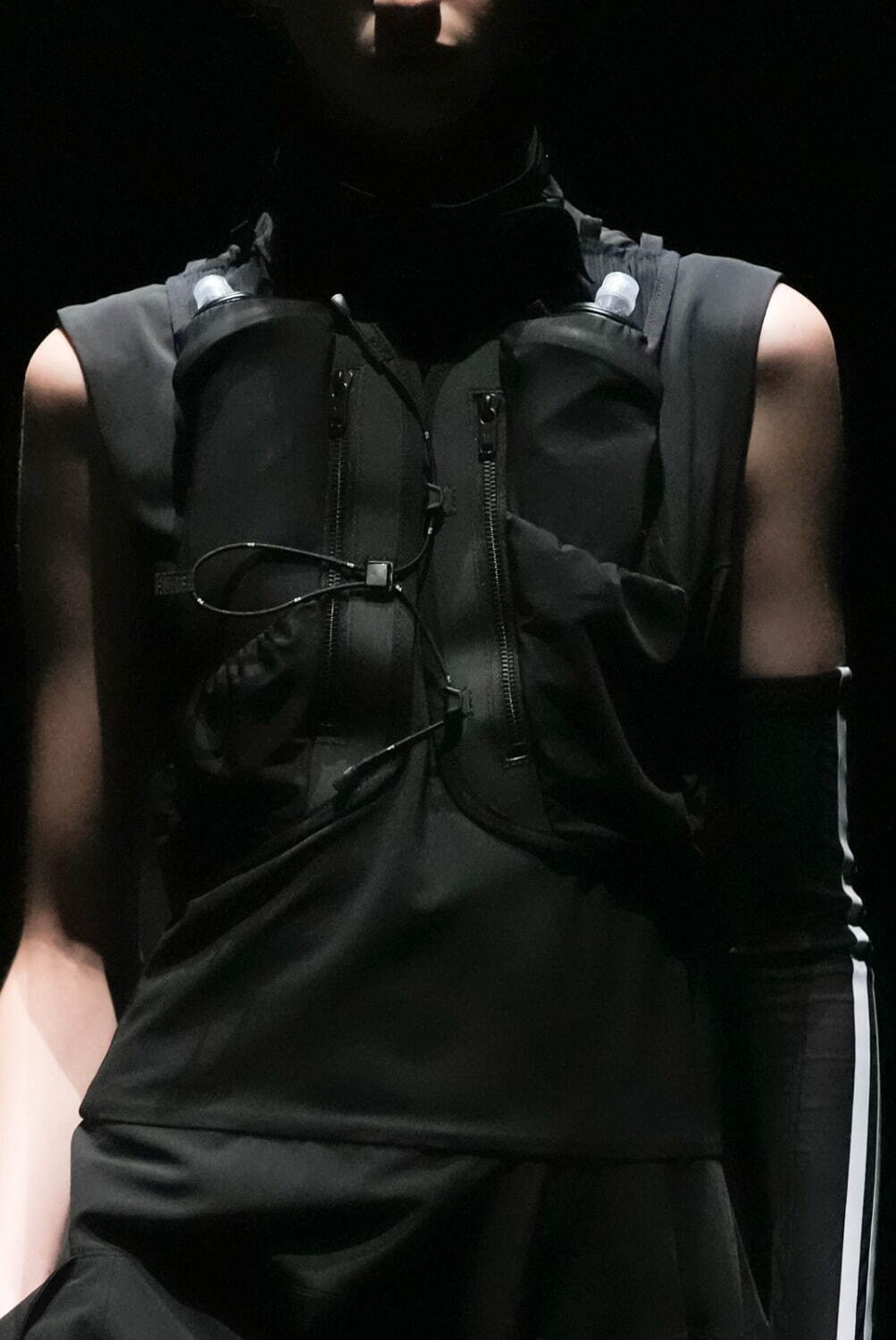 ワイスリー(Y-3) 2025年春夏ウィメンズ&メンズコレクション