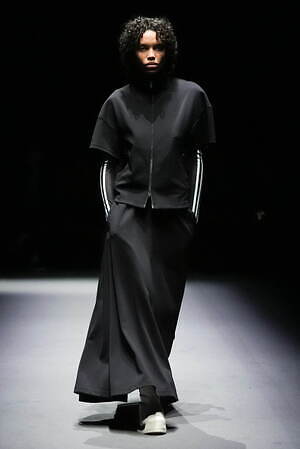 Y-3 2025年春夏コレクション - サッカー日本代表のユニフォームなどがラインナップ｜写真14