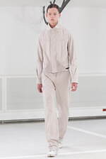 キコ コスタディノフ 2025年春夏メンズコレクション - 構造と装飾の交錯｜写真44