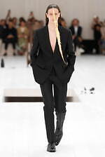 ロエベ 2025年春夏メンズコレクション - シルエットと質感の豊かさの追求｜写真2